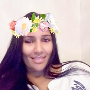 Meet your Posher, Ileana